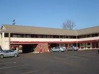 Motels German Village Inn